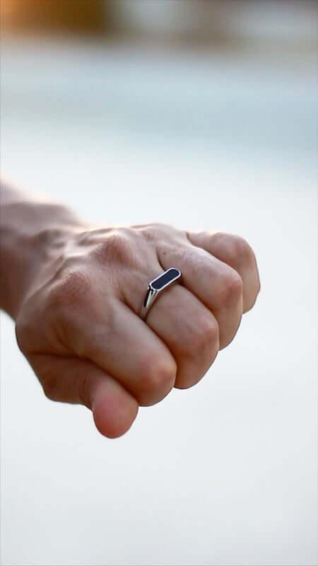Signet Bar Ring - Hunarr